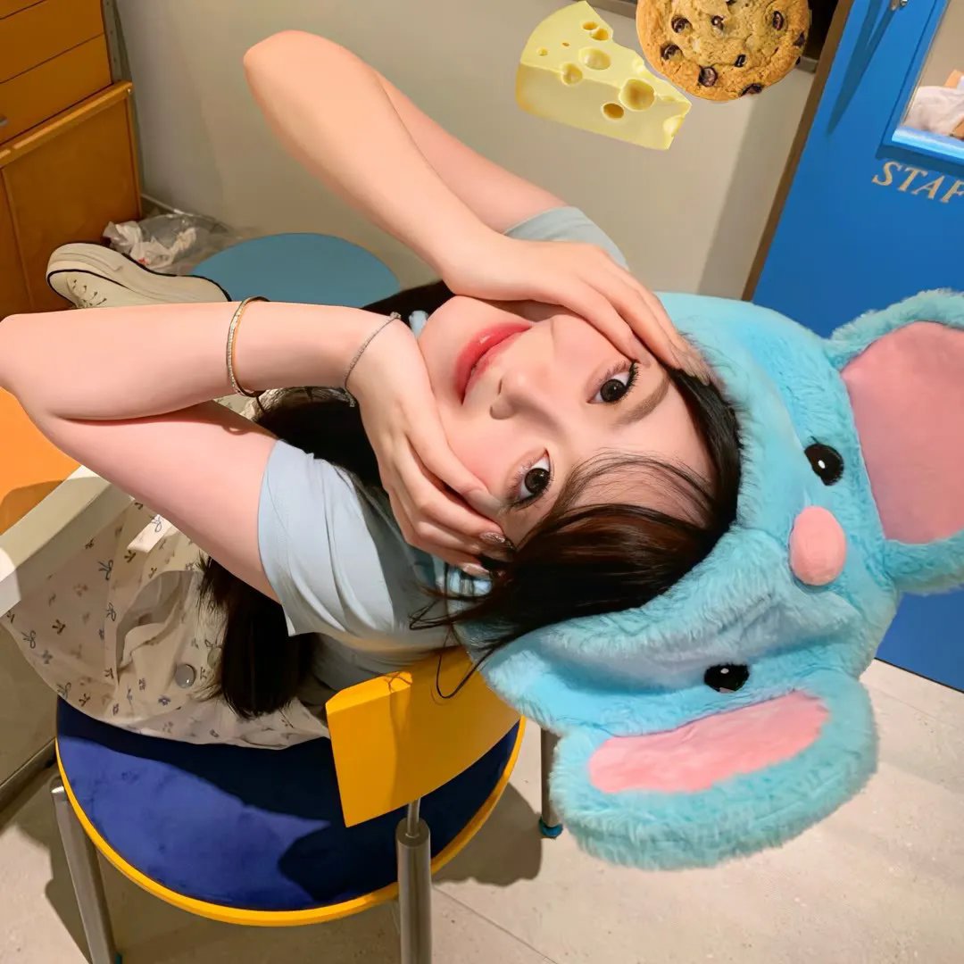 银杏飘落